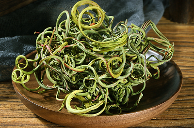 肾精草
